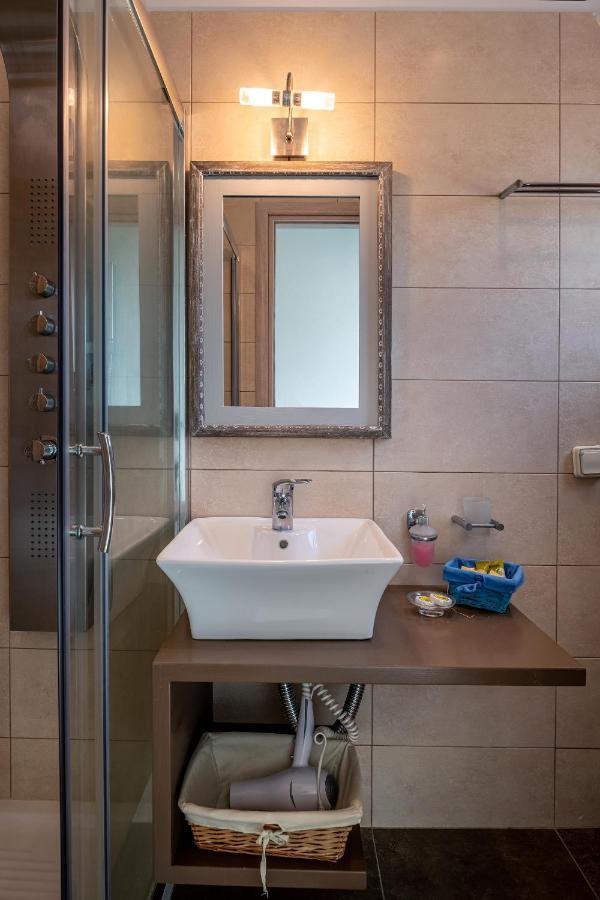 Niriides Luxury Studios Astypálaia Extérieur photo